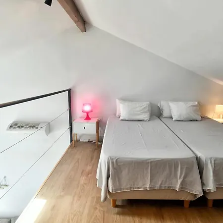 Duplex Con Terraza En Malaga - A Apartment Exterior photo